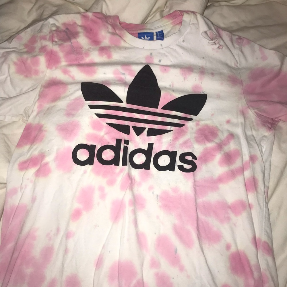 Vintage pink and white tie dyed shirt